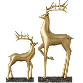 现代金属鹿雕塑3d模型