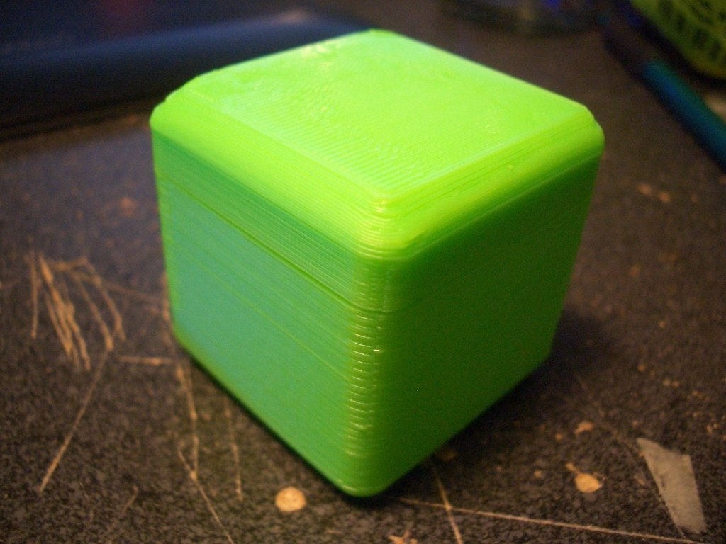 带盖子的盒子 by 99665362 3D打印模型