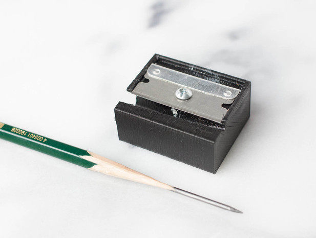 用刮胡刀片自制的铅笔刀 by PLA是什么 3D打印模型