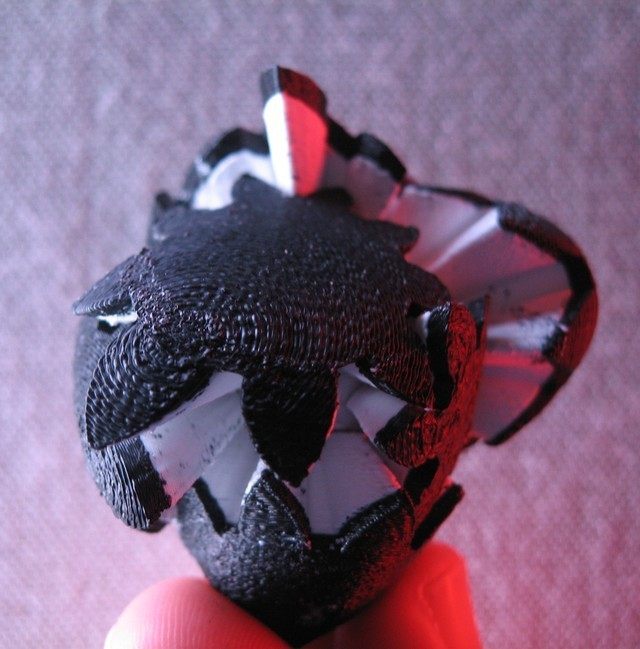 双色心形齿轮 by PLA是什么 3D打印模型