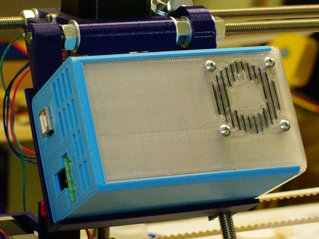 带滑盖的RAMPS 1.4盒子 by MakerbotR2 3D打印模型