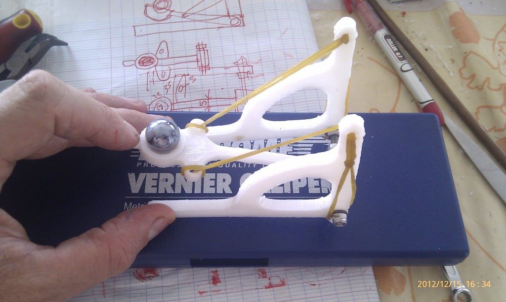 橡皮筋投石机x by 韩雪儿 3D打印模型