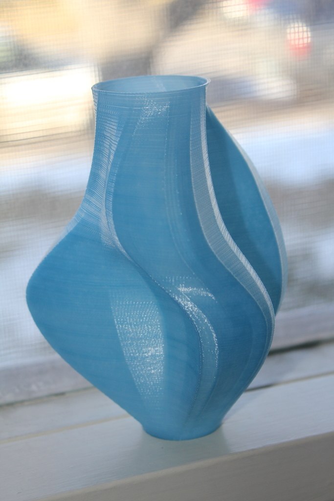 波浪状的花瓶 by DIY狂人 3D打印模型