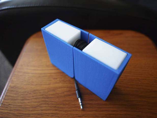 运动耳机收纳盒 by xxx 3D打印模型