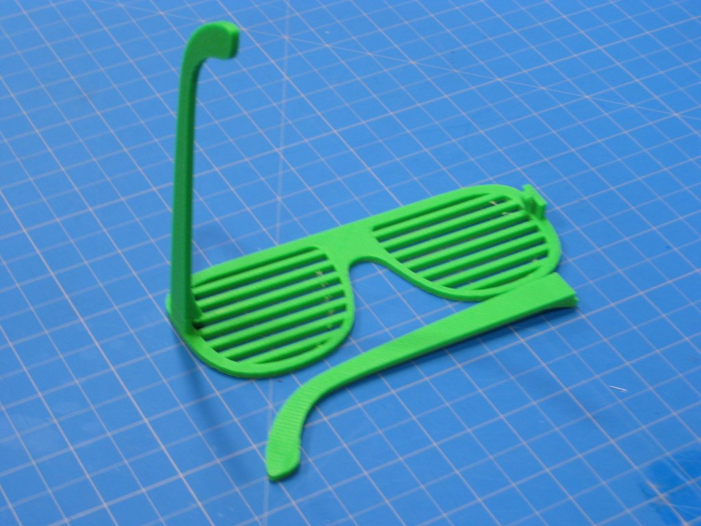 百叶窗式眼镜 by 刷卡时为零 3D打印模型